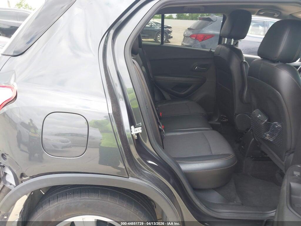 KL7CJLSB3JB723029 2018 CHEVROLET TRAX photo no. 8