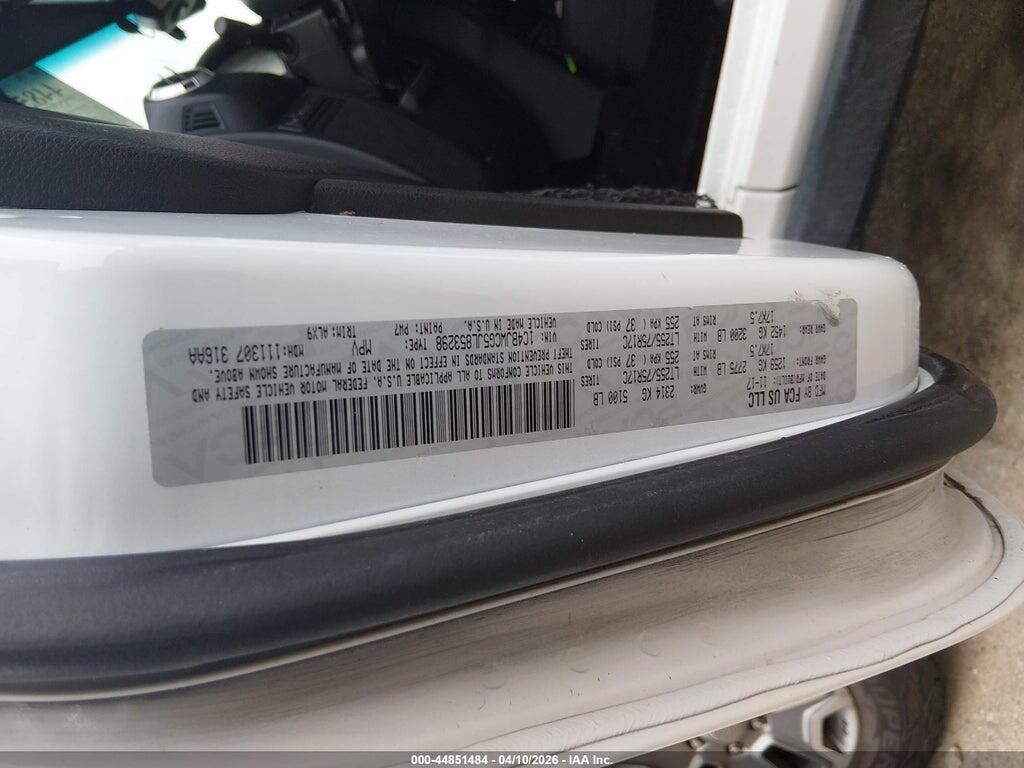1C4BJWCG5JL853298 2018 JEEP WRANGLER JK photo no. 9