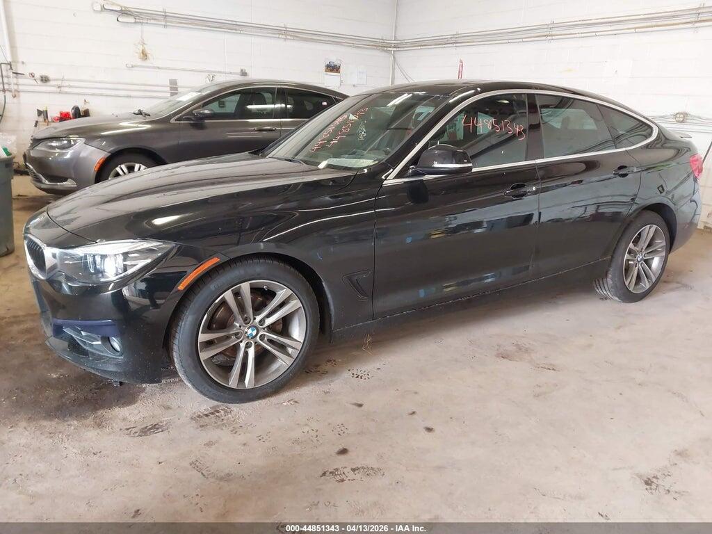 WBA8Z9C54JB219969 2018 BMW 330I GRAN TURISMO photo no. 2