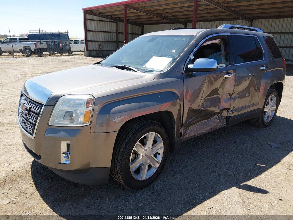 2CTALWEC6B6388352 2011 GMC TERRAIN photo no. 2