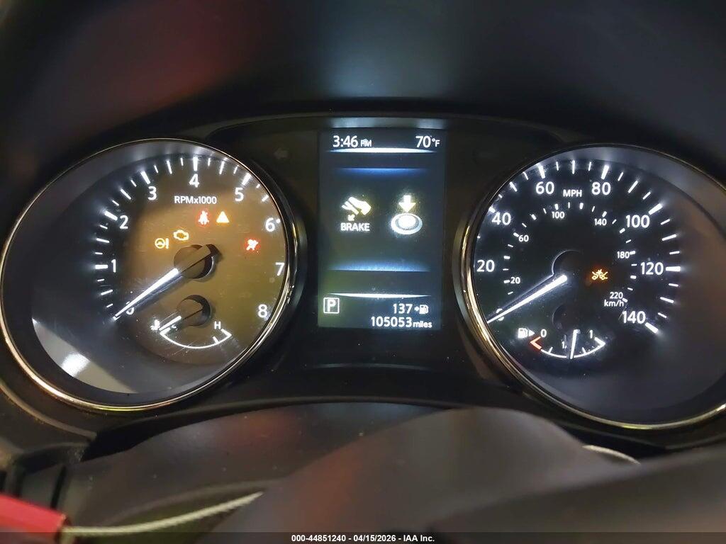 JN8AT2MV4HW024201 2017 NISSAN ROGUE photo no. 7
