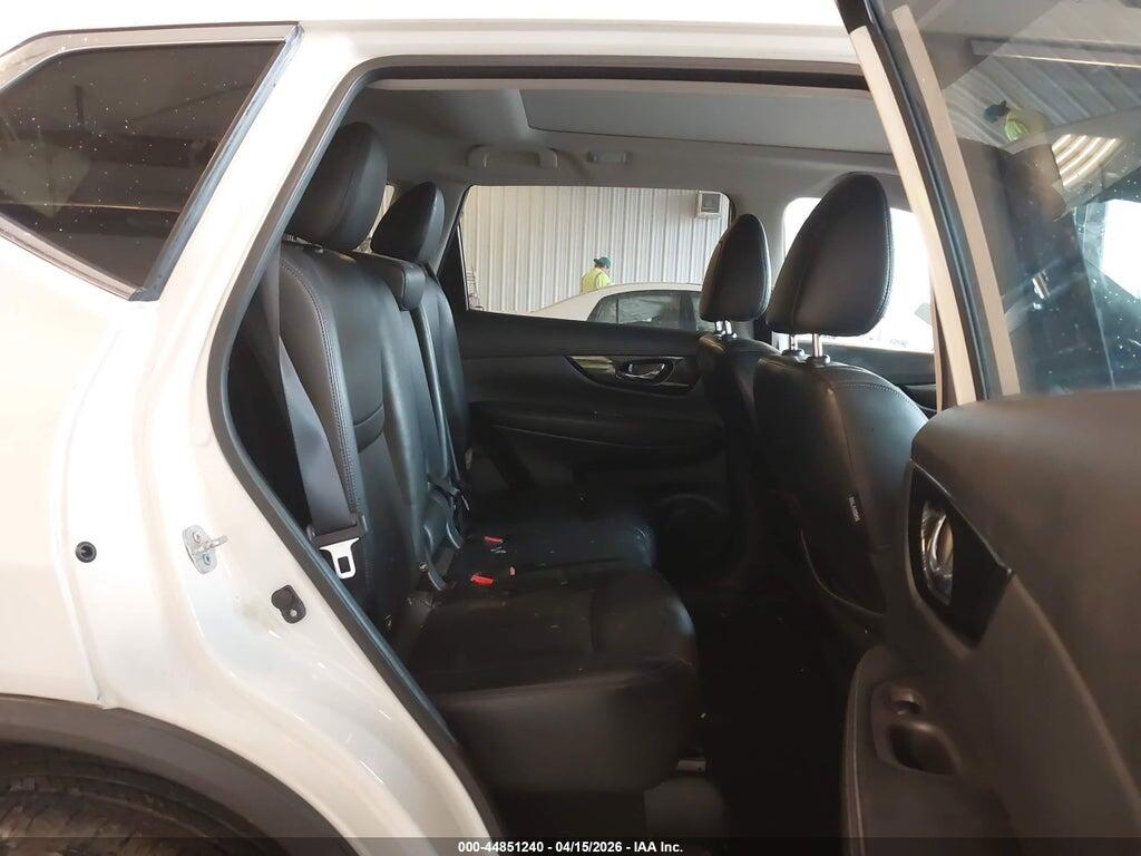 JN8AT2MV4HW024201 2017 NISSAN ROGUE photo no. 8