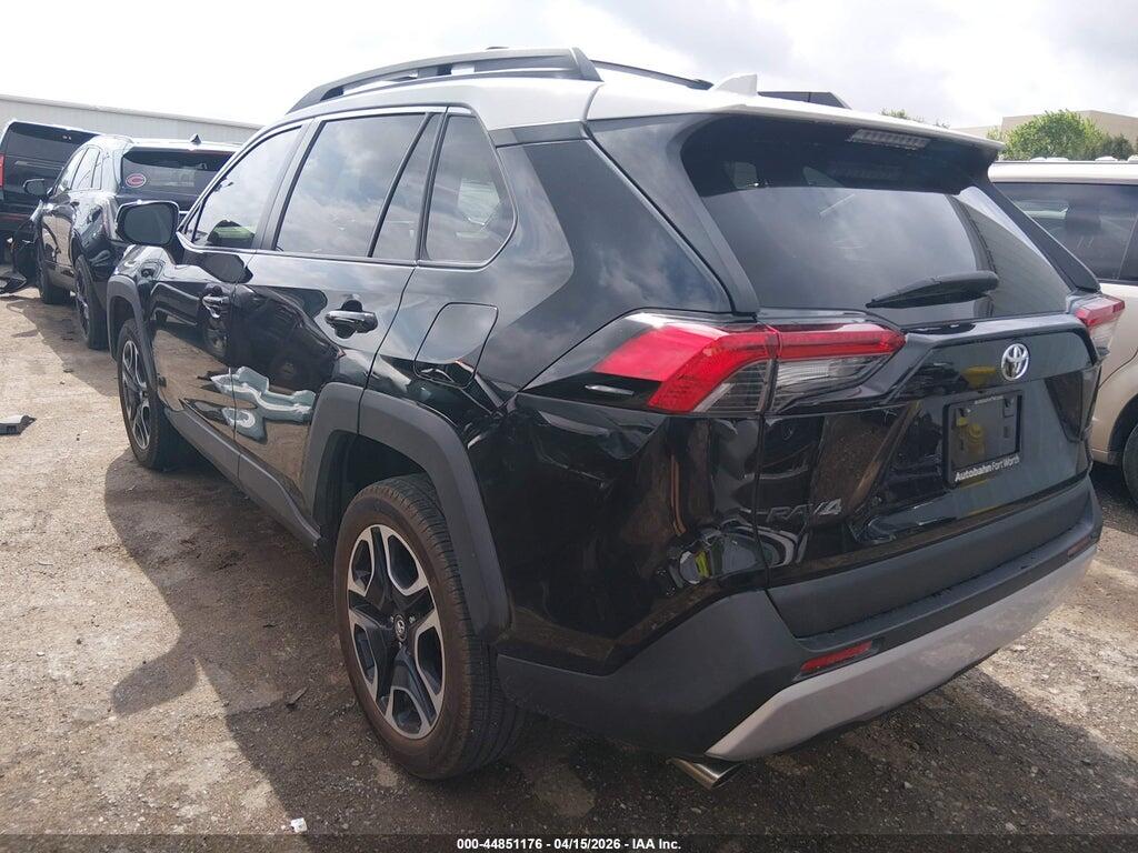 2T3J1RFV9KW016415 2019 TOYOTA RAV4 photo no. 3