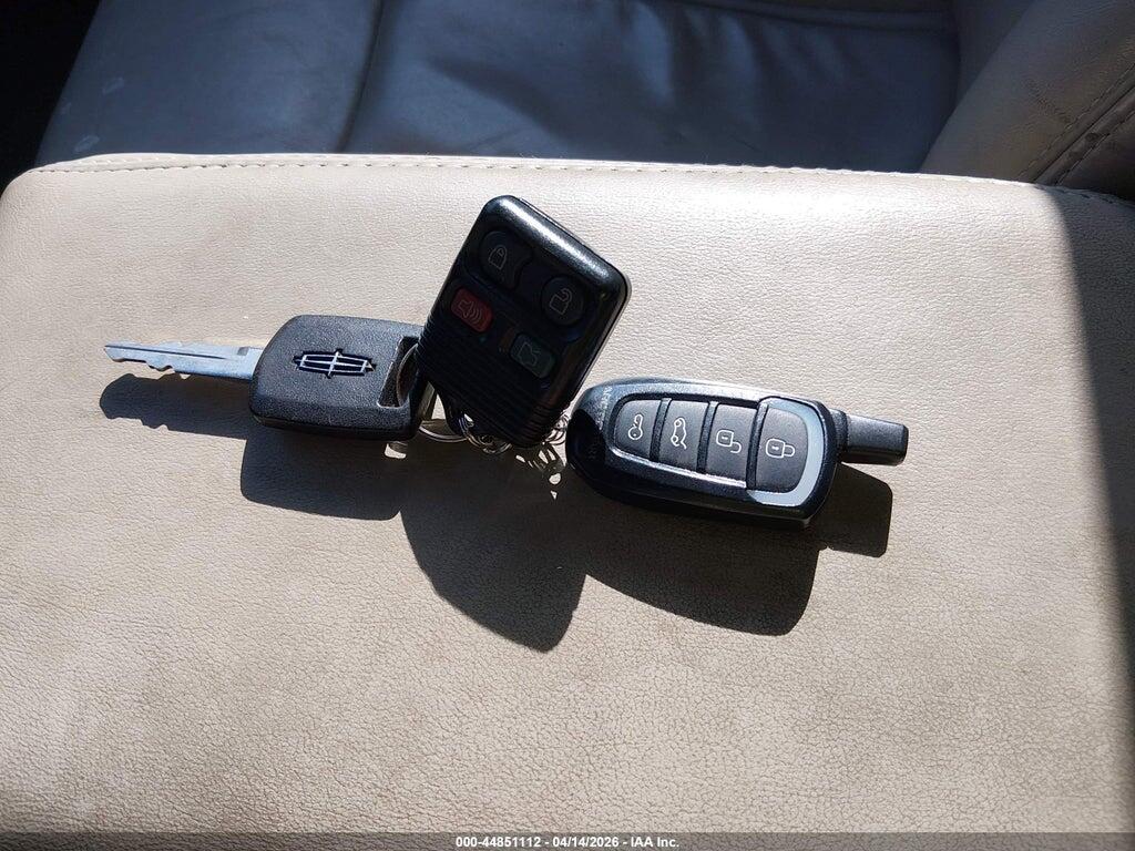 2LNHM82V69X633661 2009 LINCOLN TOWN CAR photo no. 11