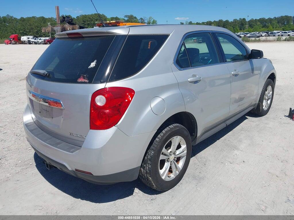 2CNFLCEC3B6467988 2011 CHEVROLET EQUINOX photo no. 4