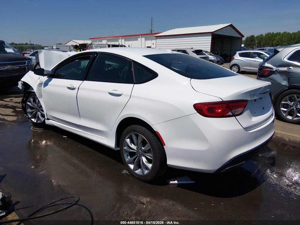 1C3CCCBG0GN109933 2016 CHRYSLER 200 photo no. 3