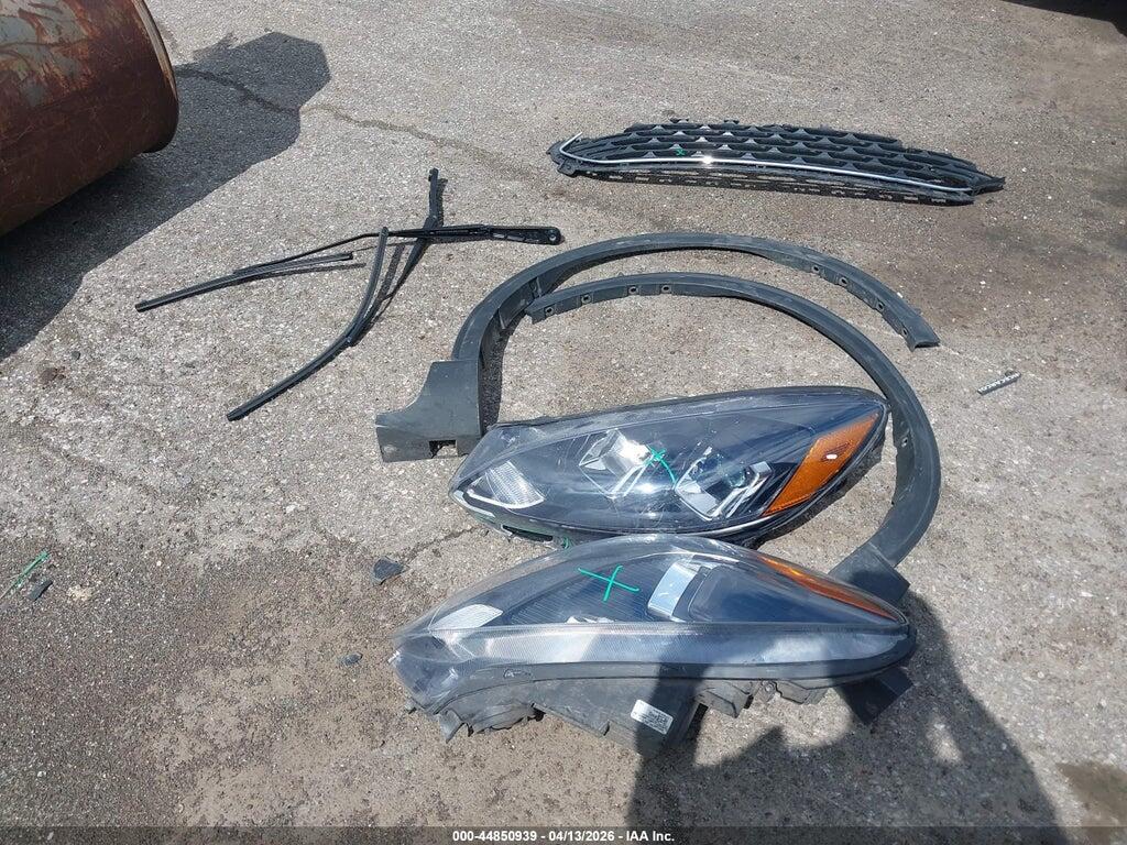 1FMCU9H68NUA34259 2022 FORD ESCAPE photo no. 12
