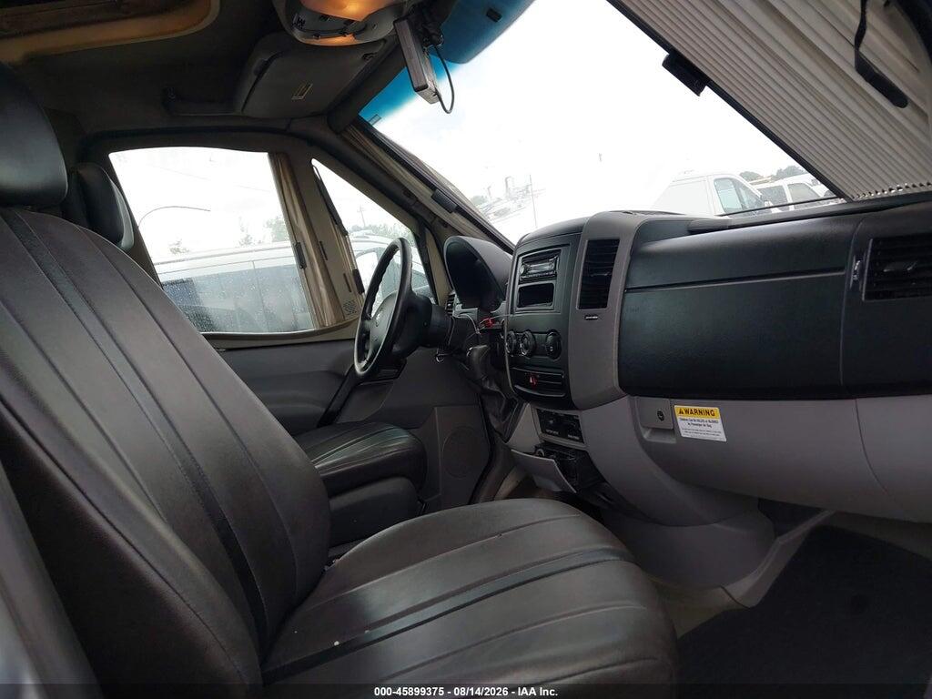 WDXPF445989363598 2008 DODGE SPRINTER 3500 photo no. 5