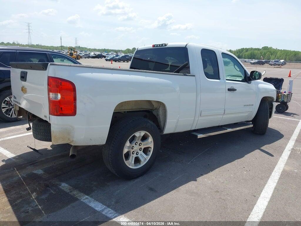 1GCRCREA2DZ320779 2013 CHEVROLET SILVERADO 1500 photo no. 4