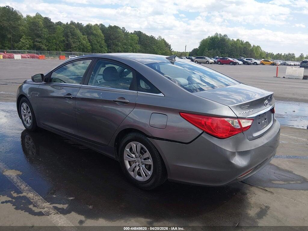5NPEB4AC8BH100966 2011 HYUNDAI SONATA photo no. 3