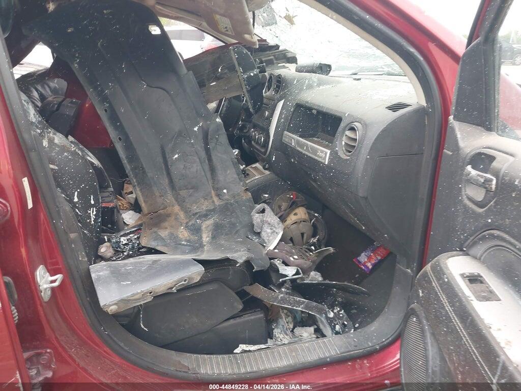1C4NJCEBXGD559508 2016 JEEP COMPASS photo no. 5