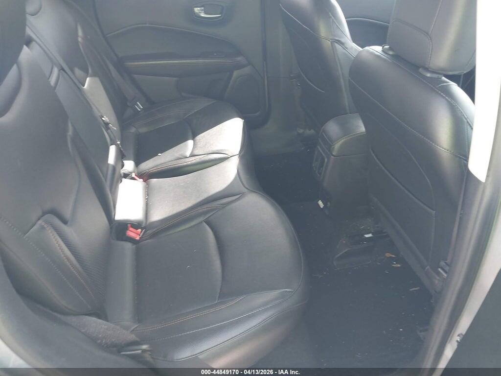 3C4NJCCB1KT788620 2019 JEEP COMPASS photo no. 8