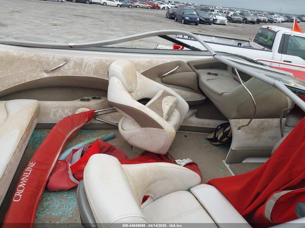 4APCB191XB1000735 2011 CROWNLINE OTHER photo no. 8