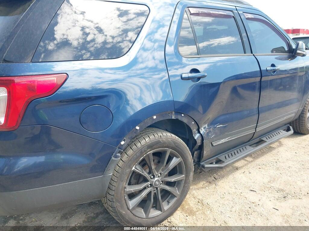 1FM5K8D8XHGD10539 2017 FORD EXPLORER photo no. 6