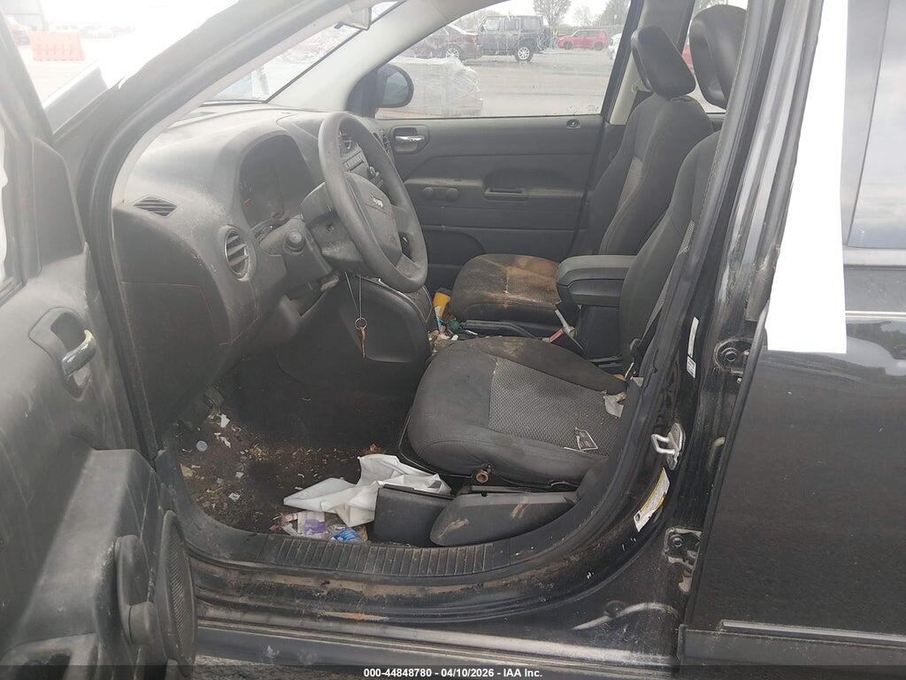 1J4FT47B49D120528 2009 JEEP COMPASS photo no. 5