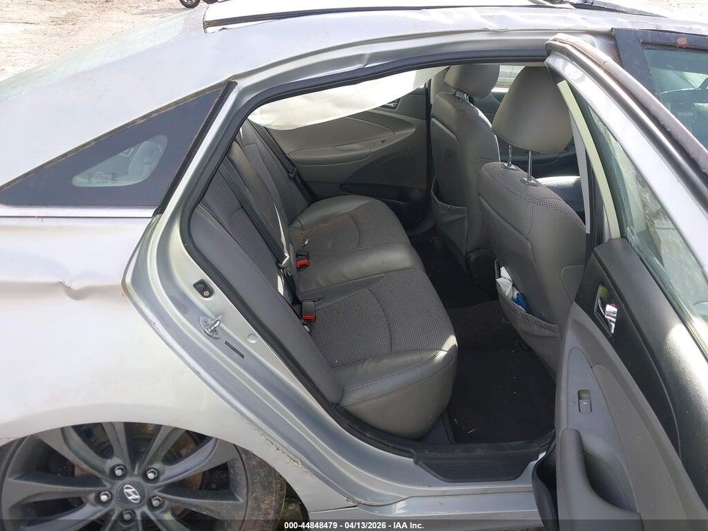5NPEC4ABXBH191534 2011 HYUNDAI SONATA photo no. 8