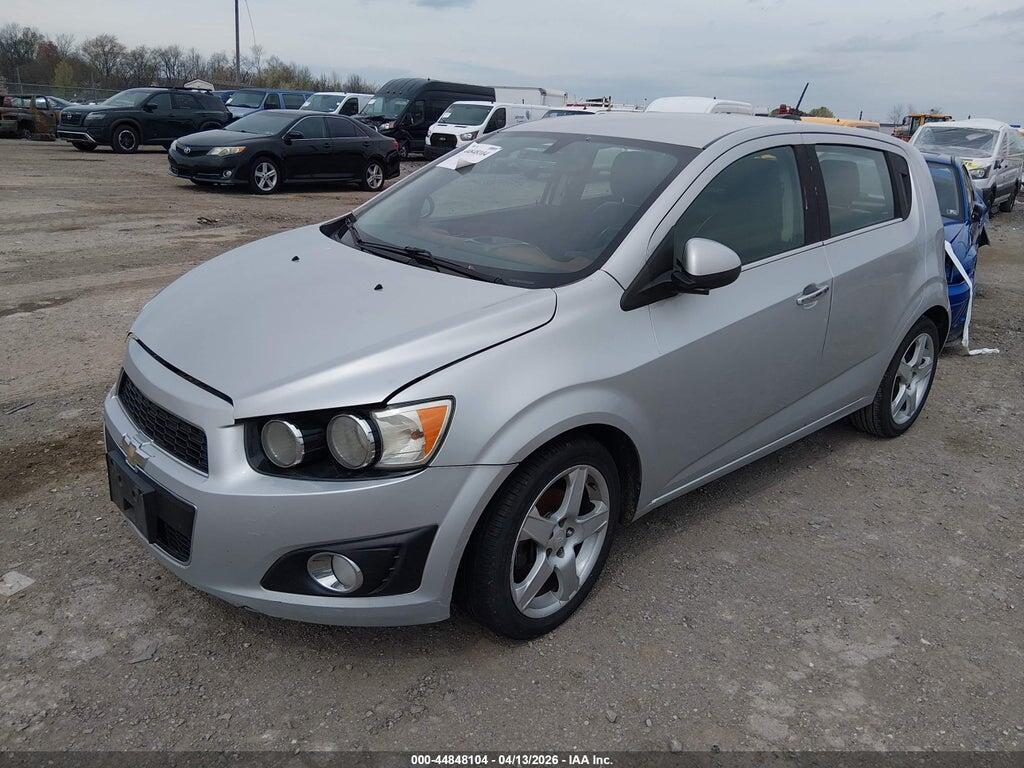 1G1JE6SB2F4101025 2015 CHEVROLET SONIC photo no. 2