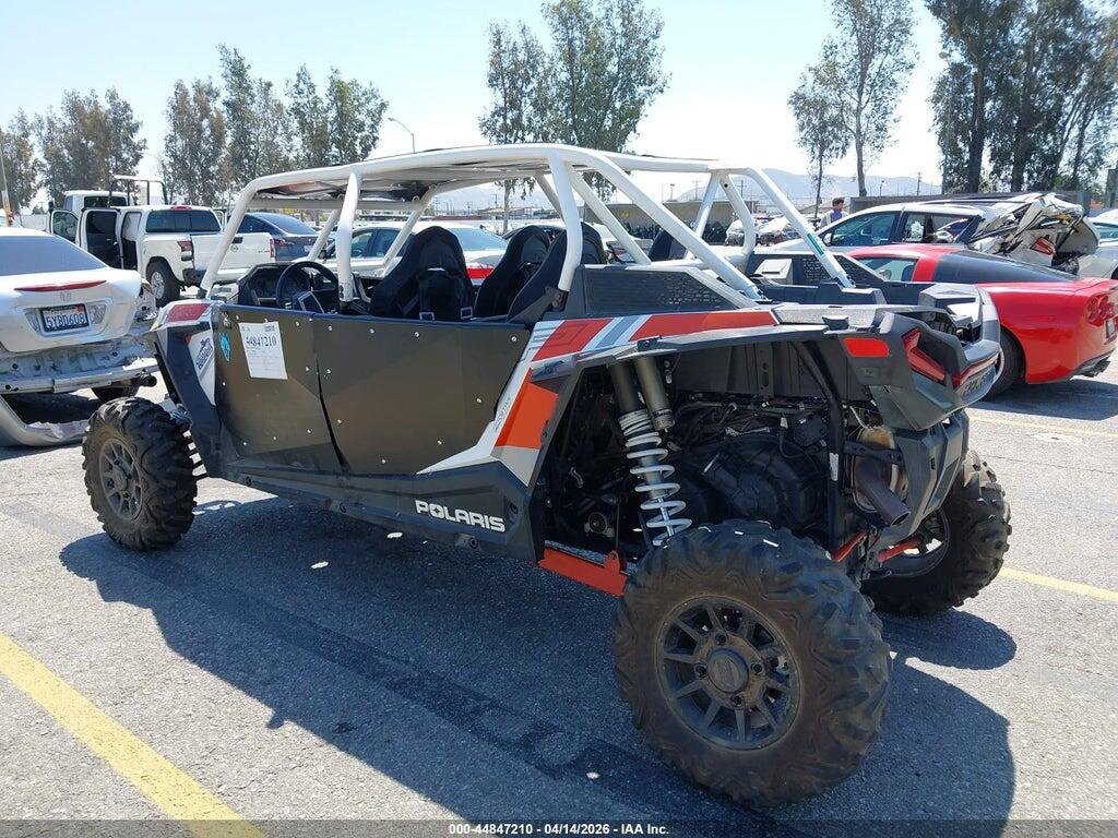 3NSVFE926KF588611 2019 POLARIS RZR photo no. 3