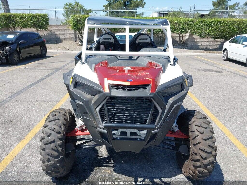 3NSVFE926KF588611 2019 POLARIS RZR photo no. 5