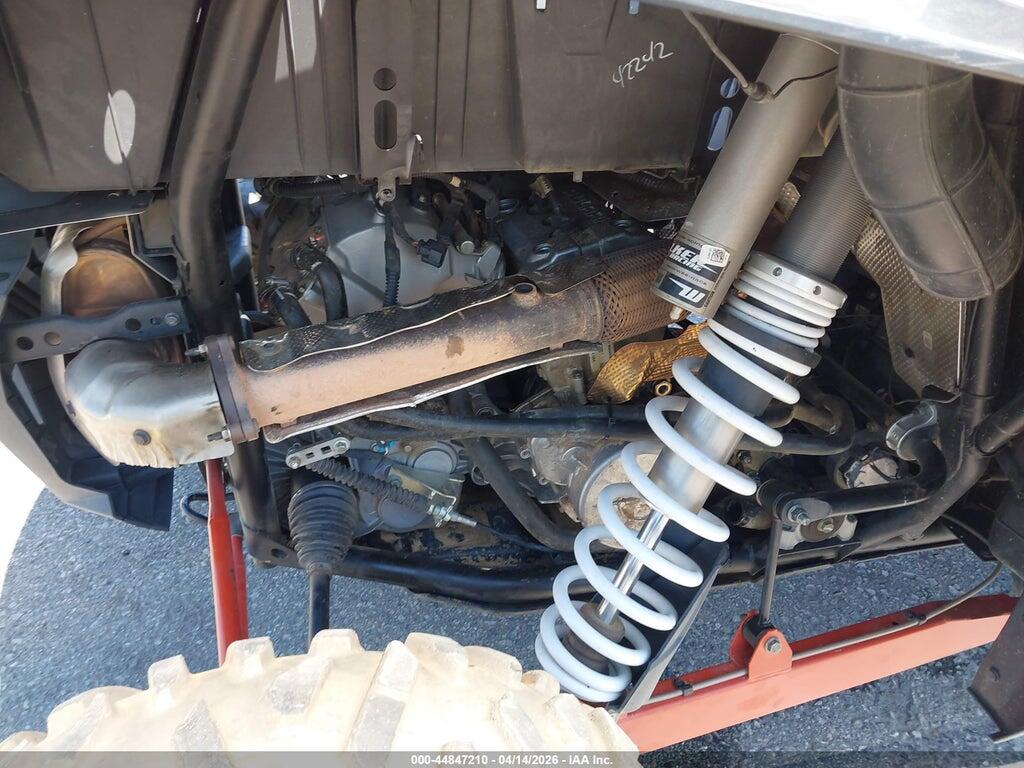 3NSVFE926KF588611 2019 POLARIS RZR photo no. 8