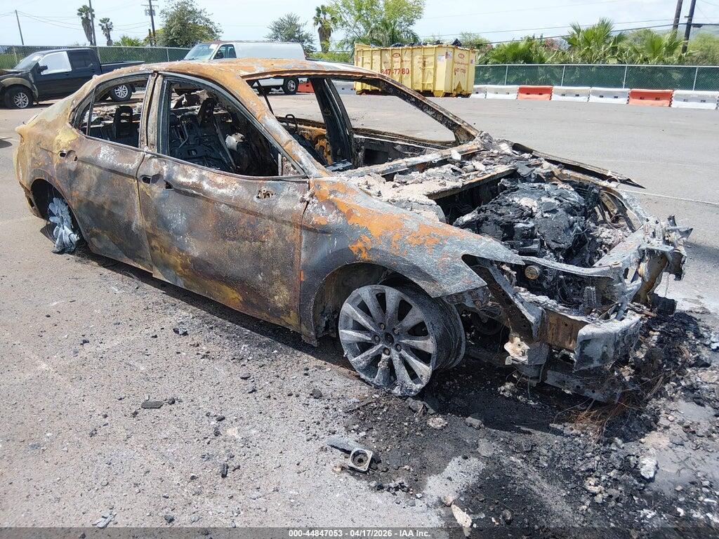 4T1B11HK5JU534263 2018 TOYOTA CAMRY photo no. 1