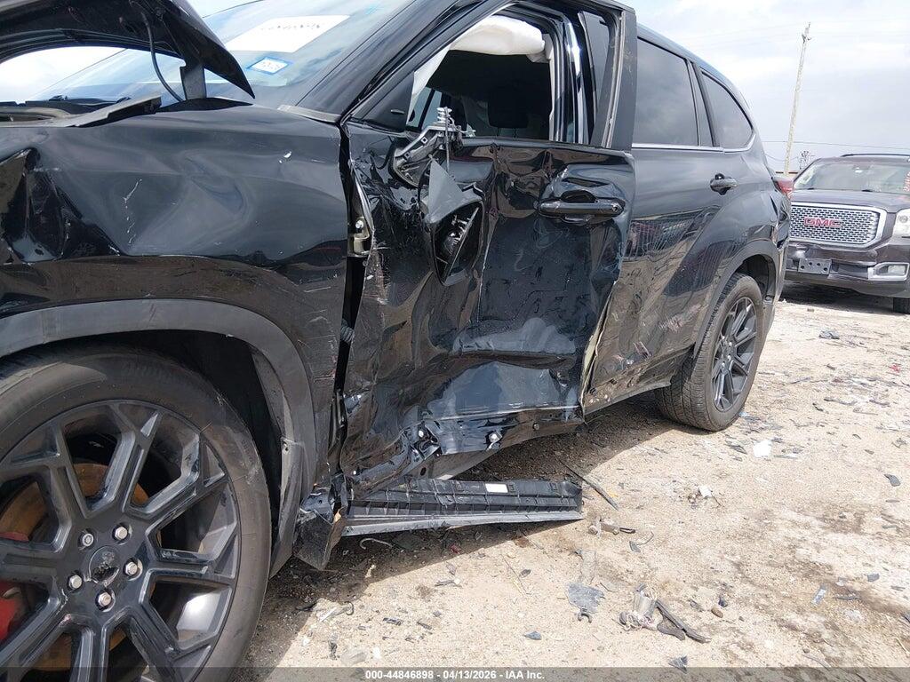 5TDKDRAH1PS018388 2023 TOYOTA HIGHLANDER photo no. 6