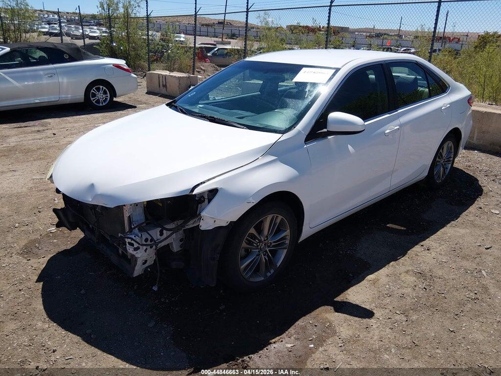 4T1BF1FK3GU236940 2016 TOYOTA CAMRY photo no. 2