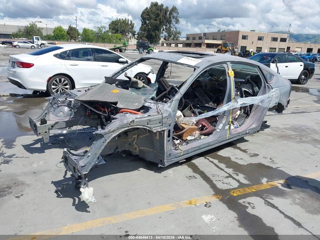 1HGCY2F60PA004584 2023 HONDA ACCORD HYBRID photo no. 2
