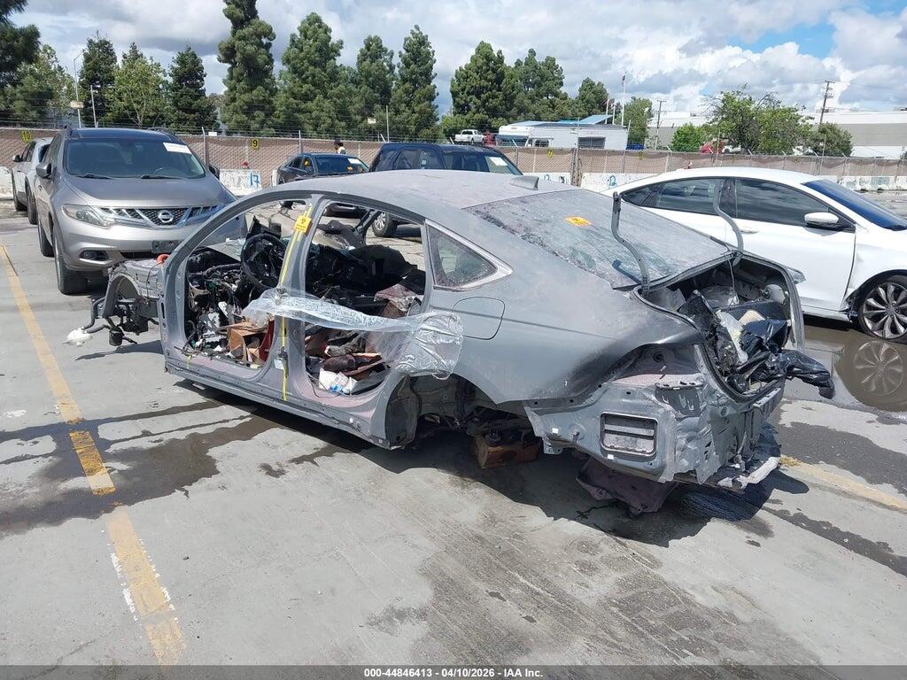 1HGCY2F60PA004584 2023 HONDA ACCORD HYBRID photo no. 3