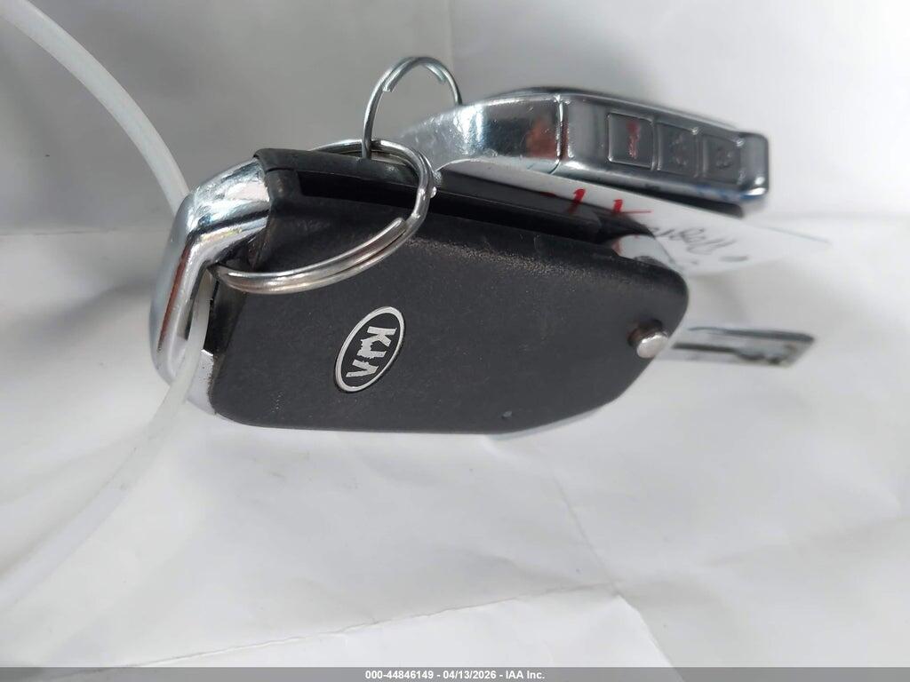 KNDPMCAC2N7009262 2022 KIA SPORTAGE photo no. 11