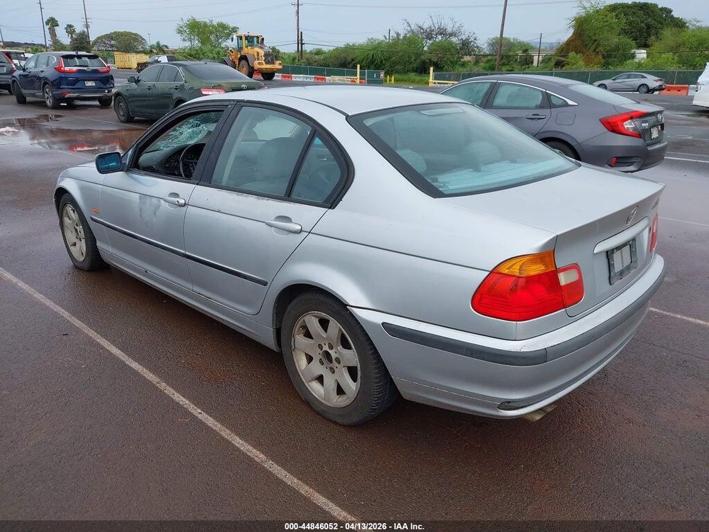 WBAAV33401FU89792 2001 BMW 325I photo no. 3