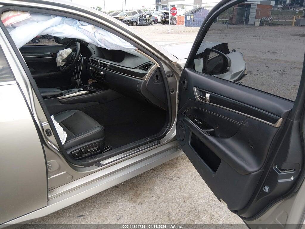 JTHBA1BL8GA001130 2016 LEXUS GS 200T photo no. 5