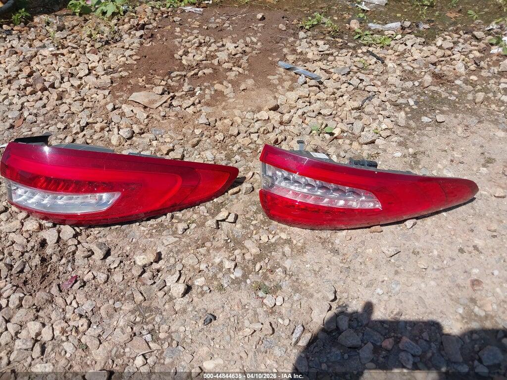 3FA6P0HD7HR196209 2017 FORD FUSION photo no. 12