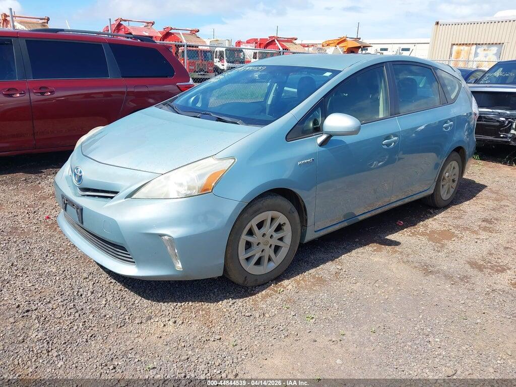 JTDZN3EU3D3223160 2013 TOYOTA PRIUS V photo no. 2