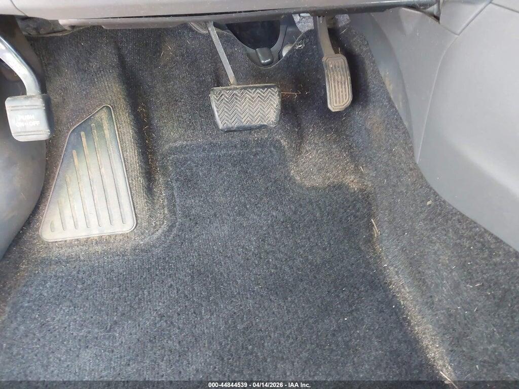 JTDZN3EU3D3223160 2013 TOYOTA PRIUS V photo no. 6