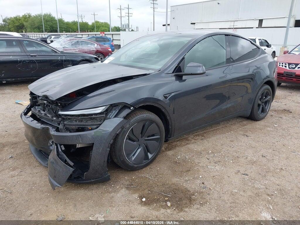 7SAYGDEE2TA666275 2026 TESLA MODEL Y photo no. 2