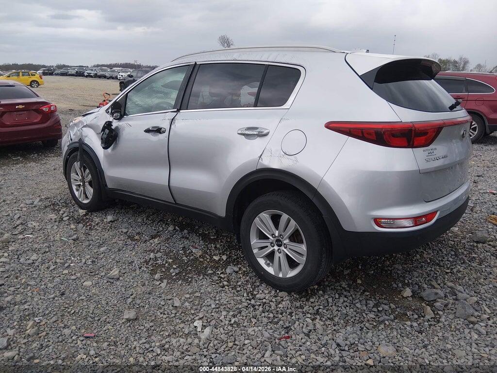 KNDPMCAC3H7042615 2017 KIA SPORTAGE photo no. 3