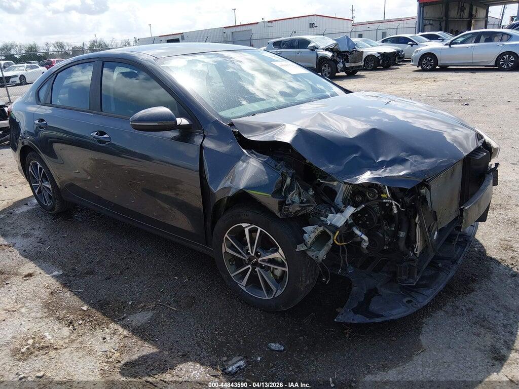 3KPF24AD4PE653428 2023 KIA FORTE photo no. 1