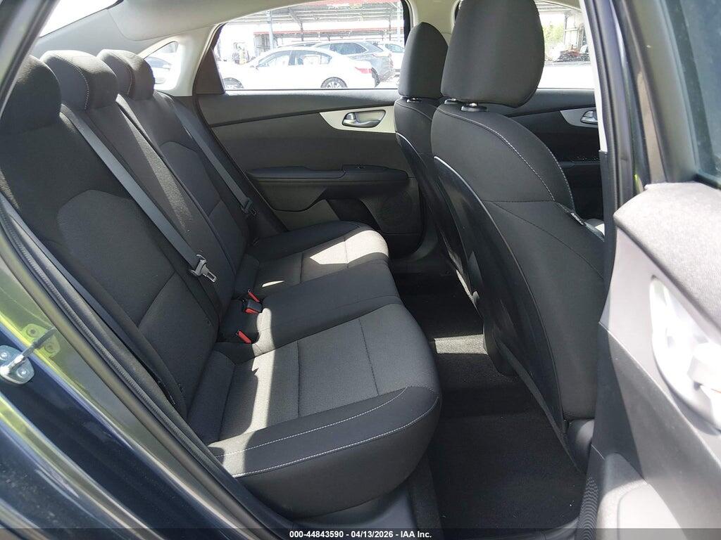 3KPF24AD4PE653428 2023 KIA FORTE photo no. 8