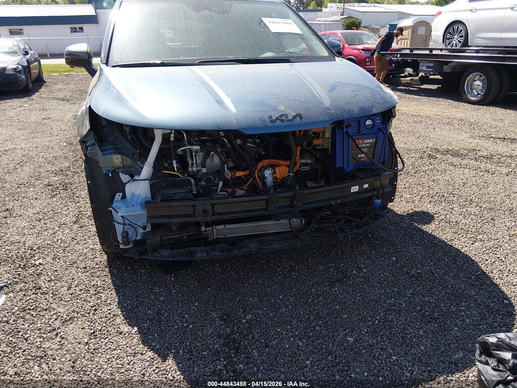 KNDNE5KA6S6066773 2025 KIA CARNIVAL MPV HYBRID photo no. 6