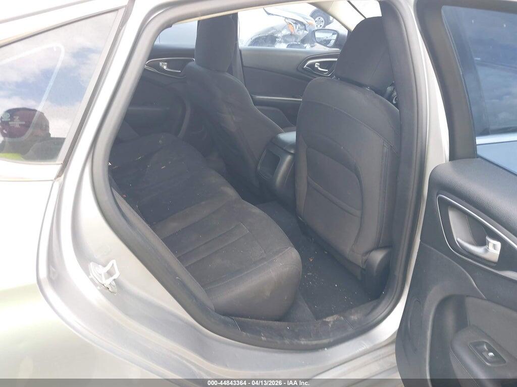 1C3CCCAB0FN726110 2015 CHRYSLER 200 photo no. 8