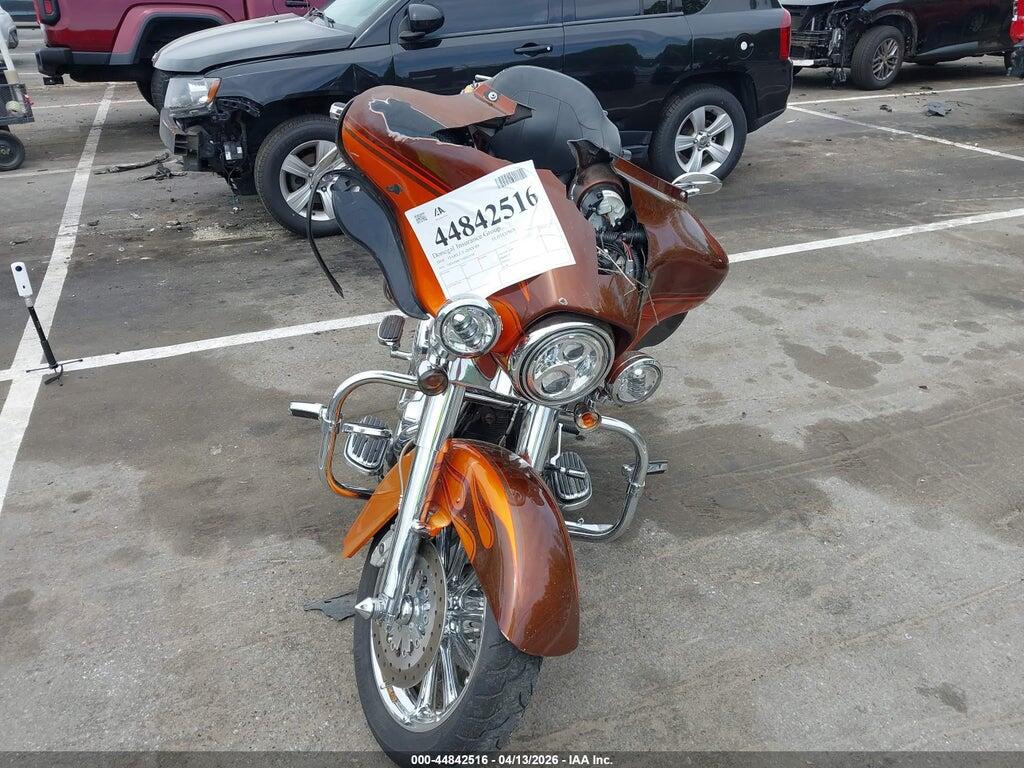 1HD1PR817AB952418 2010 HARLEY-DAVIDSON FLHTCUSE5 photo no. 5