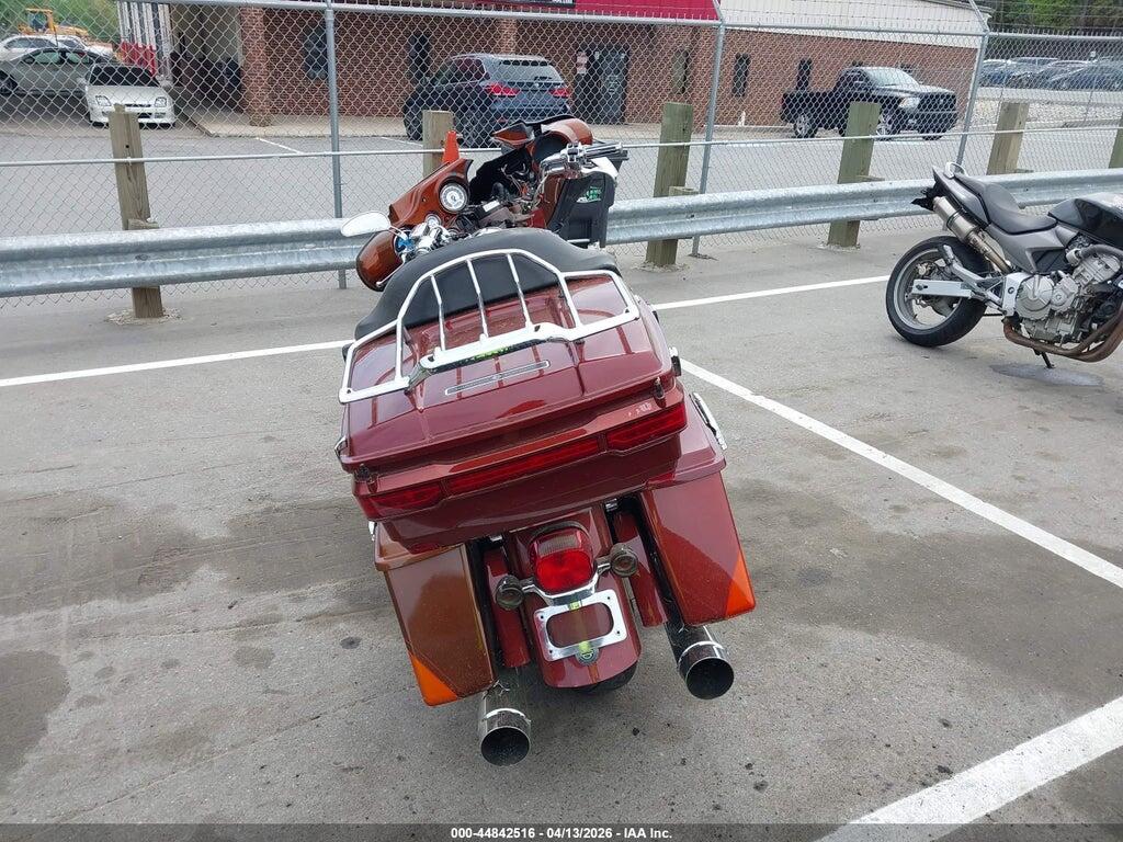 1HD1PR817AB952418 2010 HARLEY-DAVIDSON FLHTCUSE5 photo no. 6