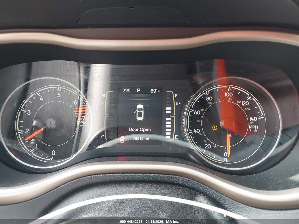 1C4PJLCB4HW603584 2017 JEEP CHEROKEE photo no. 7