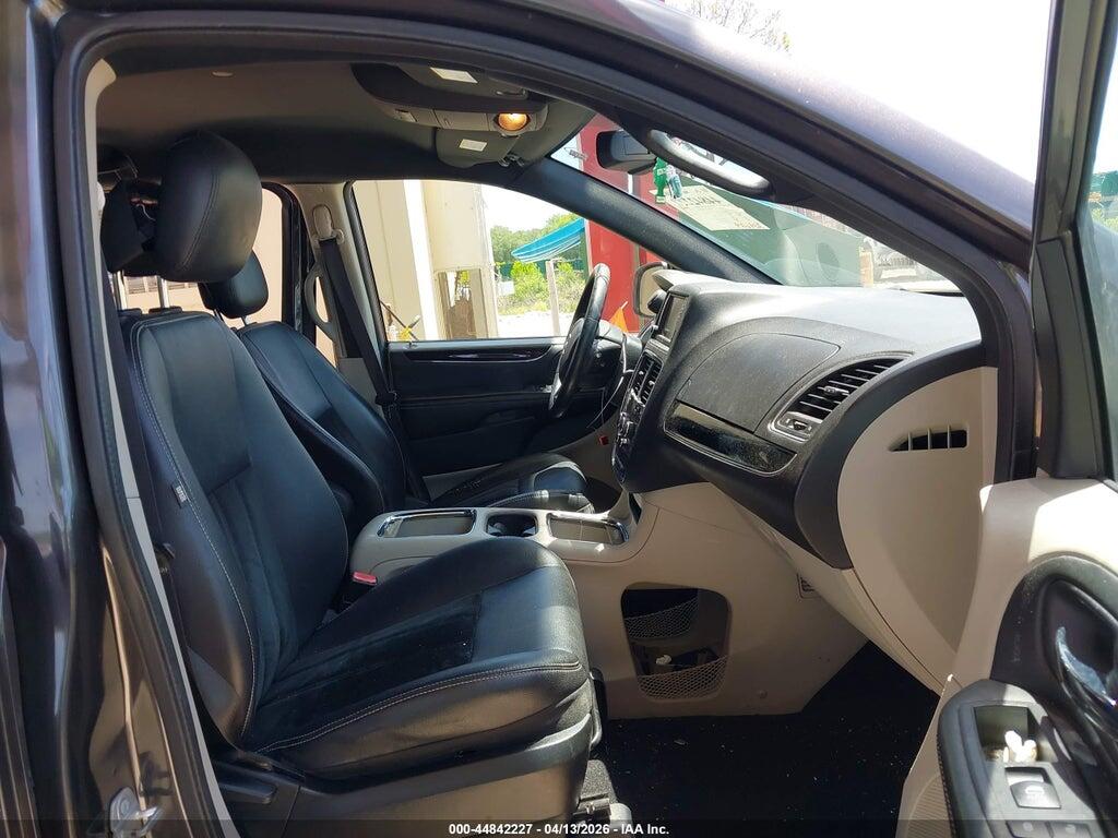2C4RDGCG9HR827722 2017 DODGE GRAND CARAVAN photo no. 5