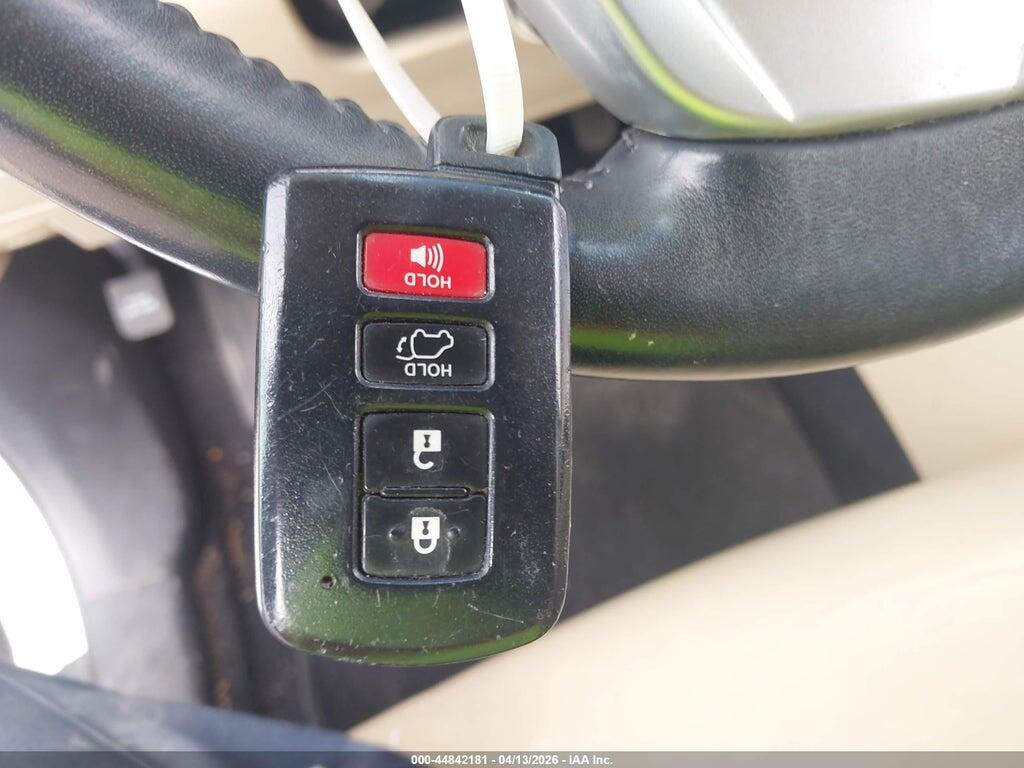 5TDKKRFH2ES015222 2014 TOYOTA HIGHLANDER photo no. 11