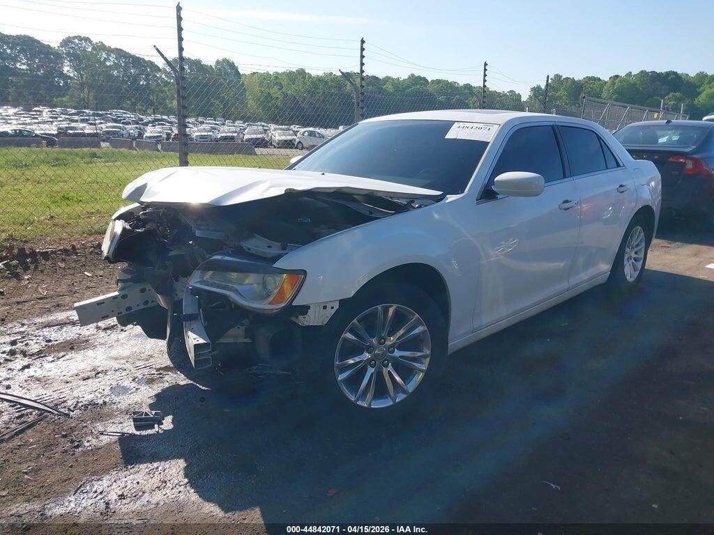 2C3CCAAG6DH735819 2013 CHRYSLER 300 photo no. 2
