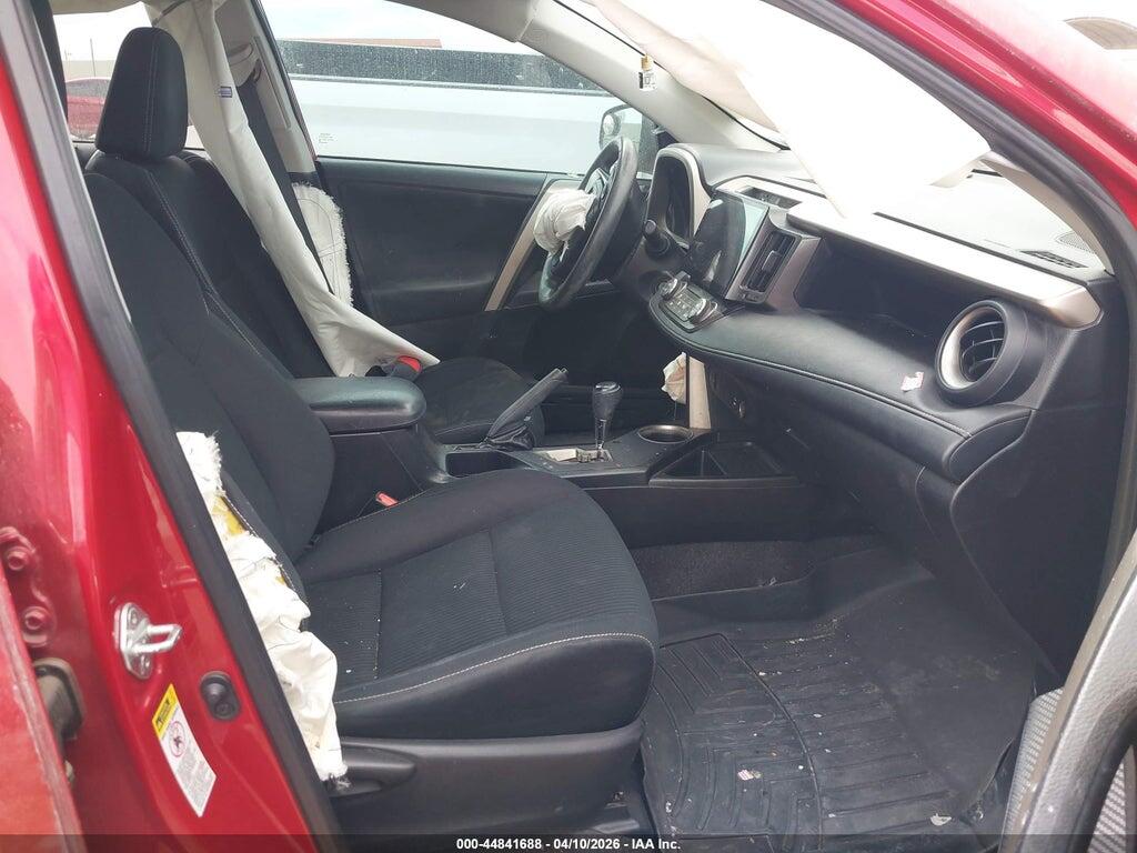 2T3WFREV9FW167396 2015 TOYOTA RAV4 photo no. 5