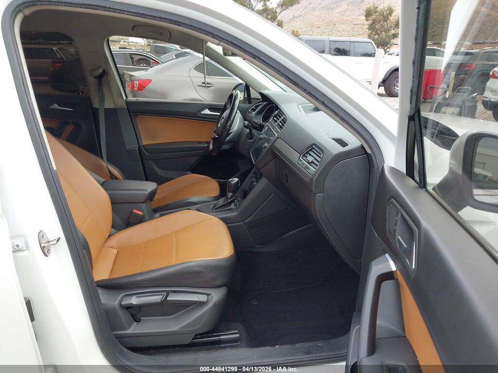3VV3B7AX4KM049084 2019 VOLKSWAGEN TIGUAN photo no. 5