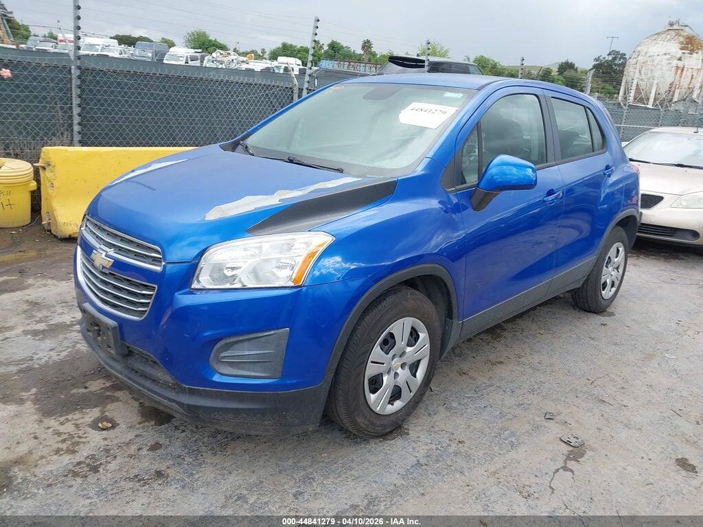 KL7CJKSB4FB177309 2015 CHEVROLET TRAX photo no. 2